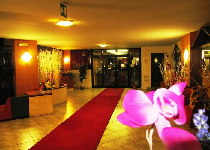 Orzihotel Hotell Orzivecchi