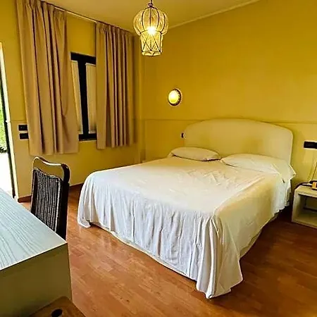 Orzihotel 호텔 3*
