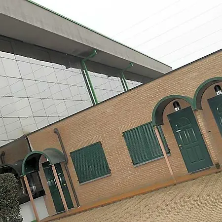 Orzihotel 호텔 3*
